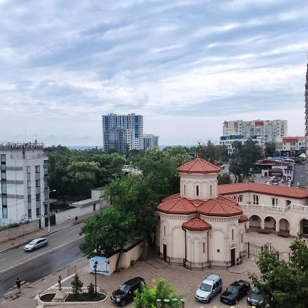 Квартира На 10-Й Фонтана Leilighet Odessa Eksteriør bilde